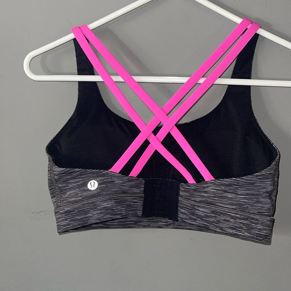 Lululemon Athletics size 6 sports bra.
